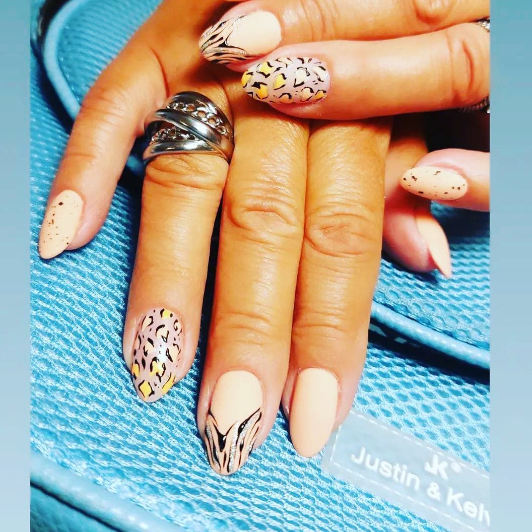Nuovo lavoro nails Beauty by Marta